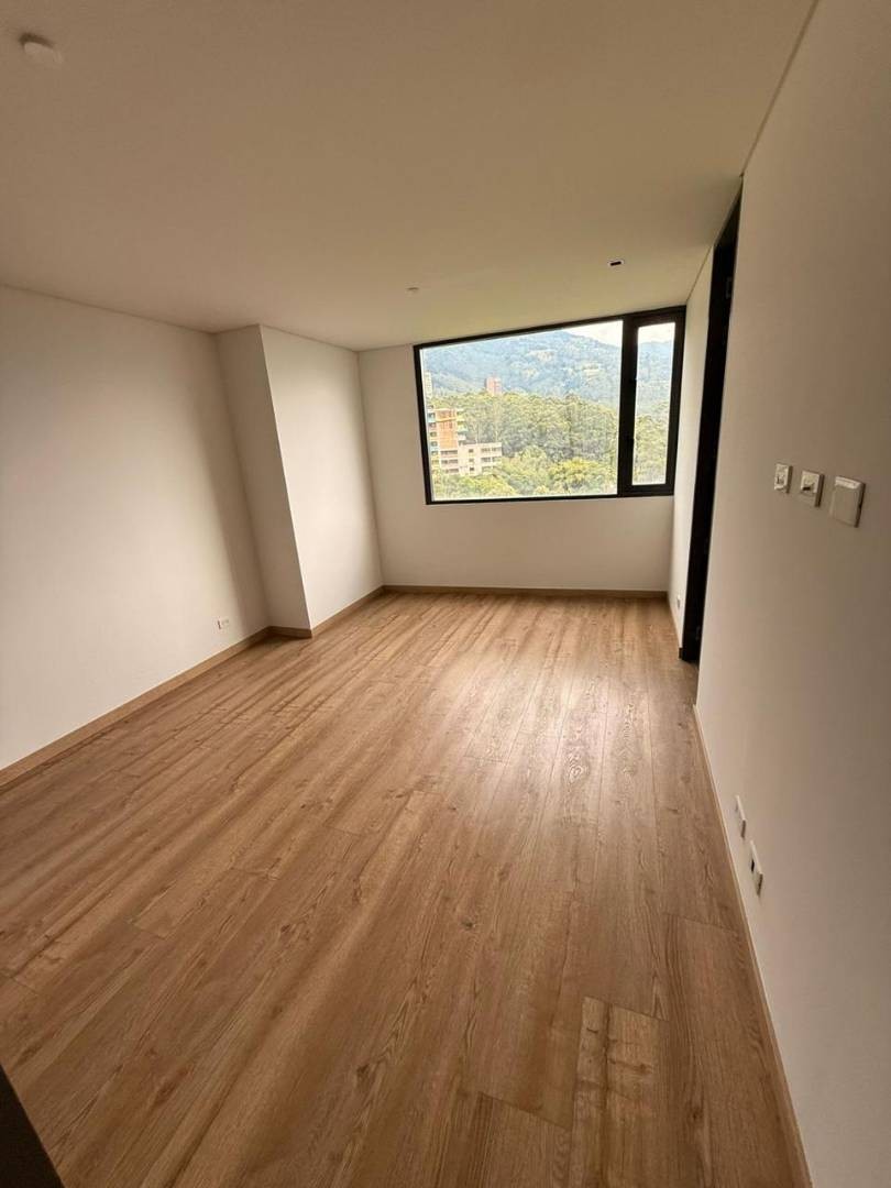 Apartamento en arriendo en Las Palmas, Medellín · foto 9 de 13