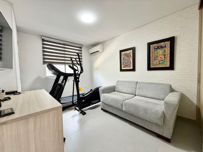 Apartamento de 2 alcobas en venta en Altos De Santa Isabel, Cali, 102 m² · foto 14 de 19