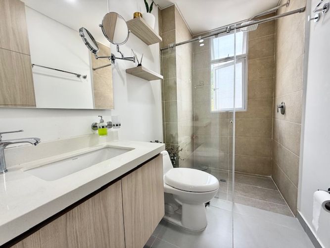 Apartamento de 2 alcobas en venta en Altos De Santa Isabel, Cali, 102 m² · foto 15 de 19