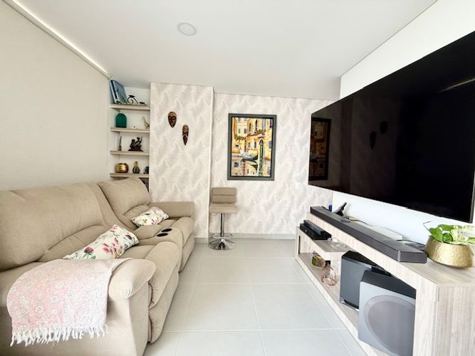 Apartamento de 2 alcobas en venta en Altos De Santa Isabel, Cali, 102 m² · foto 16 de 19