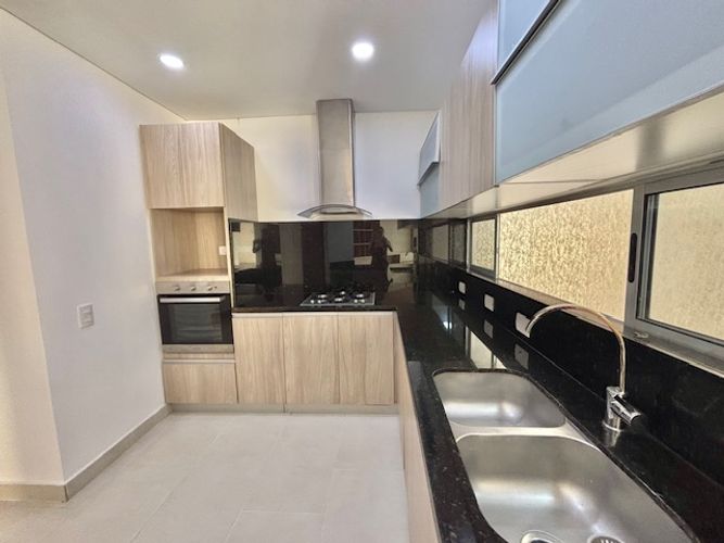 Apartamento de 3 alcobas en venta en Santa Monica, Cali, 247 m² · foto 4 de 24
