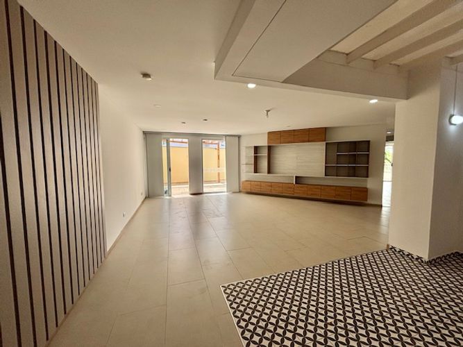 Apartamento de 3 alcobas en venta en Santa Monica, Cali, 247 m² · foto 7 de 24