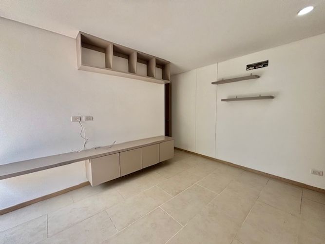 Apartamento de 3 alcobas en venta en Santa Monica, Cali, 247 m² · foto 8 de 24