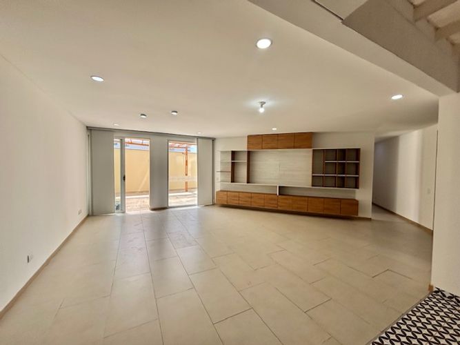 Apartamento de 3 alcobas en venta en Santa Monica, Cali, 247 m² · foto 9 de 24