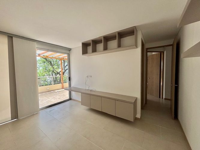 Apartamento de 3 alcobas en venta en Santa Monica, Cali, 247 m² · foto 12 de 24