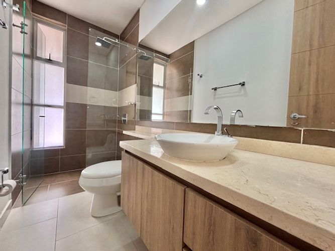 Apartamento de 3 alcobas en venta en Santa Monica, Cali, 247 m² · foto 21 de 24