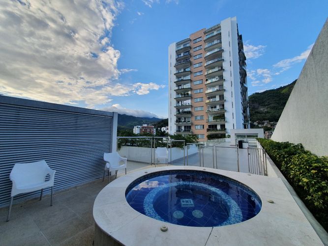 Apartamento de 4 alcobas en venta en Aguacatal, Cali, 200 m² · foto 7 de 24