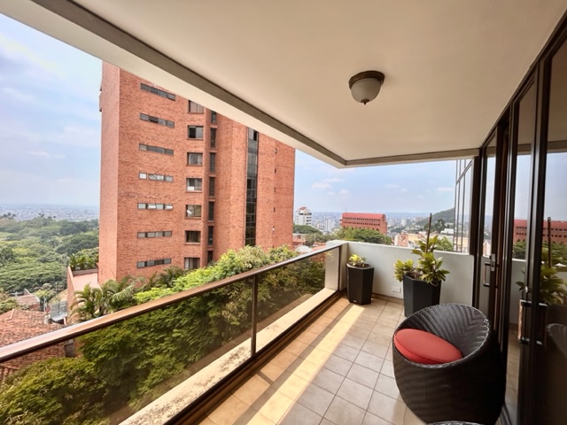 Apartamento en venta en La Arboleda, Cali · foto 11 de 24