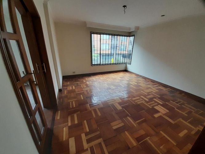 Apartamento en venta en Santa Barbara, Bogotá · foto 5 de 24