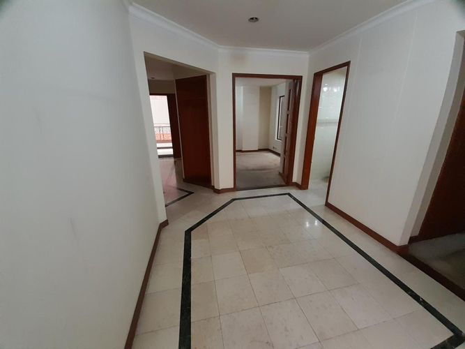 Apartamento en venta en Santa Barbara, Bogotá · foto 9 de 24
