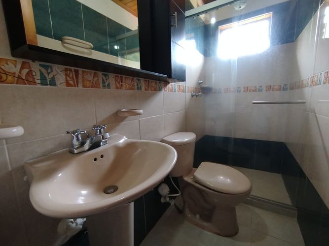 Casa de 4 alcobas en arriendo en Actividad Multiple, Copacabana, 200 m² · foto 15 de 20