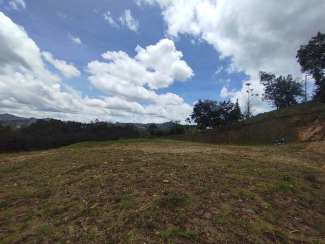 Lote en venta en Pantanillo, El Retiro, 1714 m² · foto 4 de 16
