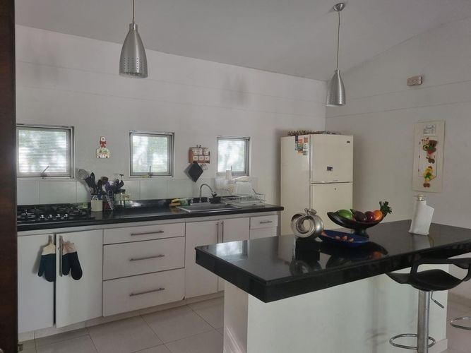 Casa de 3 alcobas en arriendo en Bosques De Peñalisa, Ricaurte, 800 m² · foto 4 de 24