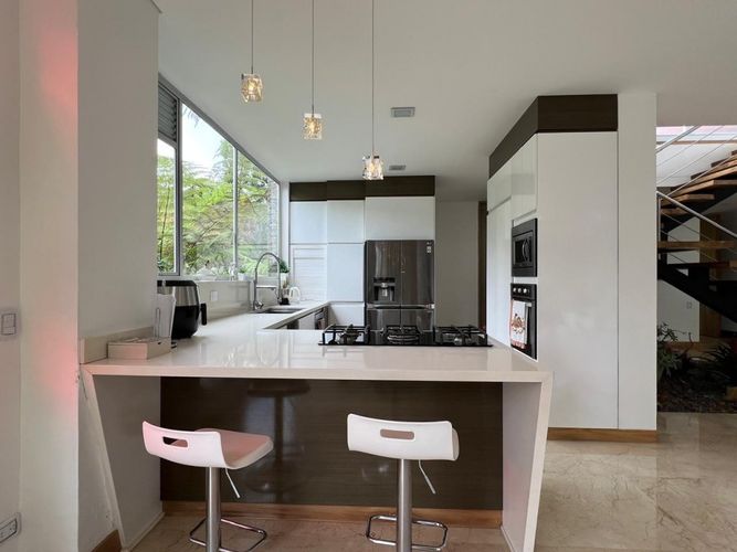 Casa en venta en Loma Del Chocho, Envigado · foto 5 de 20