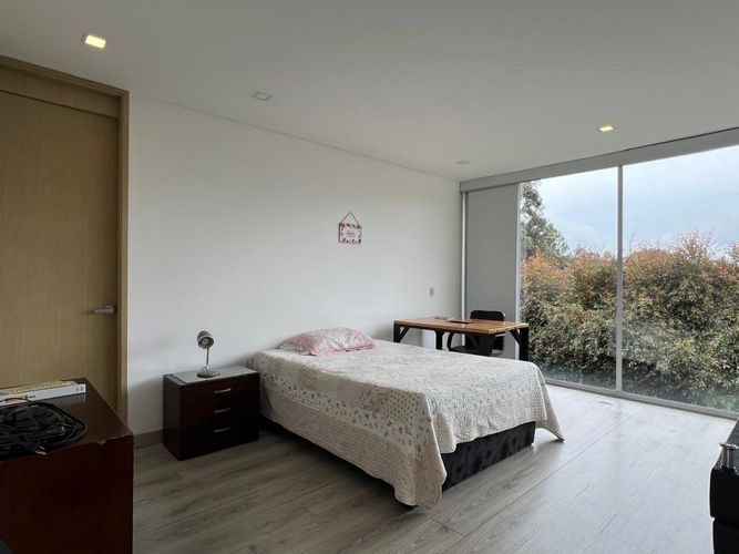 Casa en venta en Loma Del Chocho, Envigado · foto 10 de 20