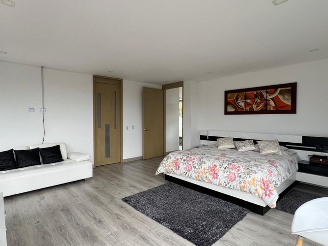 Casa en venta en Loma Del Chocho, Envigado · foto 12 de 20