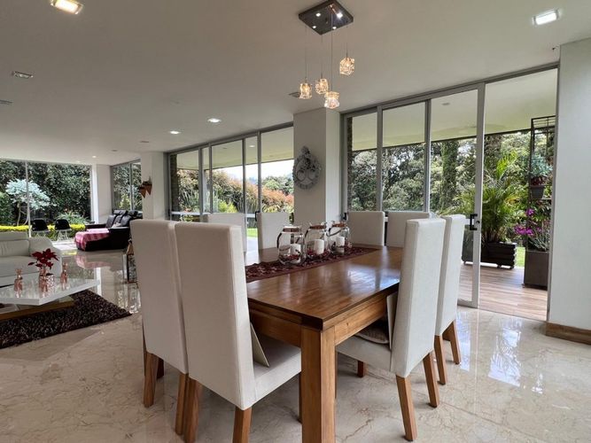 Casa en venta en Loma Del Chocho, Envigado · foto 4 de 20