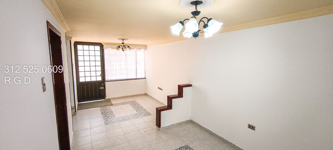 Casa de 5 alcobas en venta en Centro, Sopó, 150 m² · foto 3 de 24