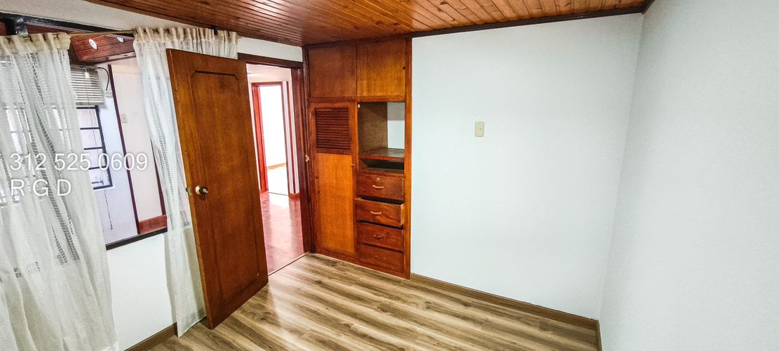 Casa de 5 alcobas en venta en Centro, Sopó, 150 m² · foto 23 de 24