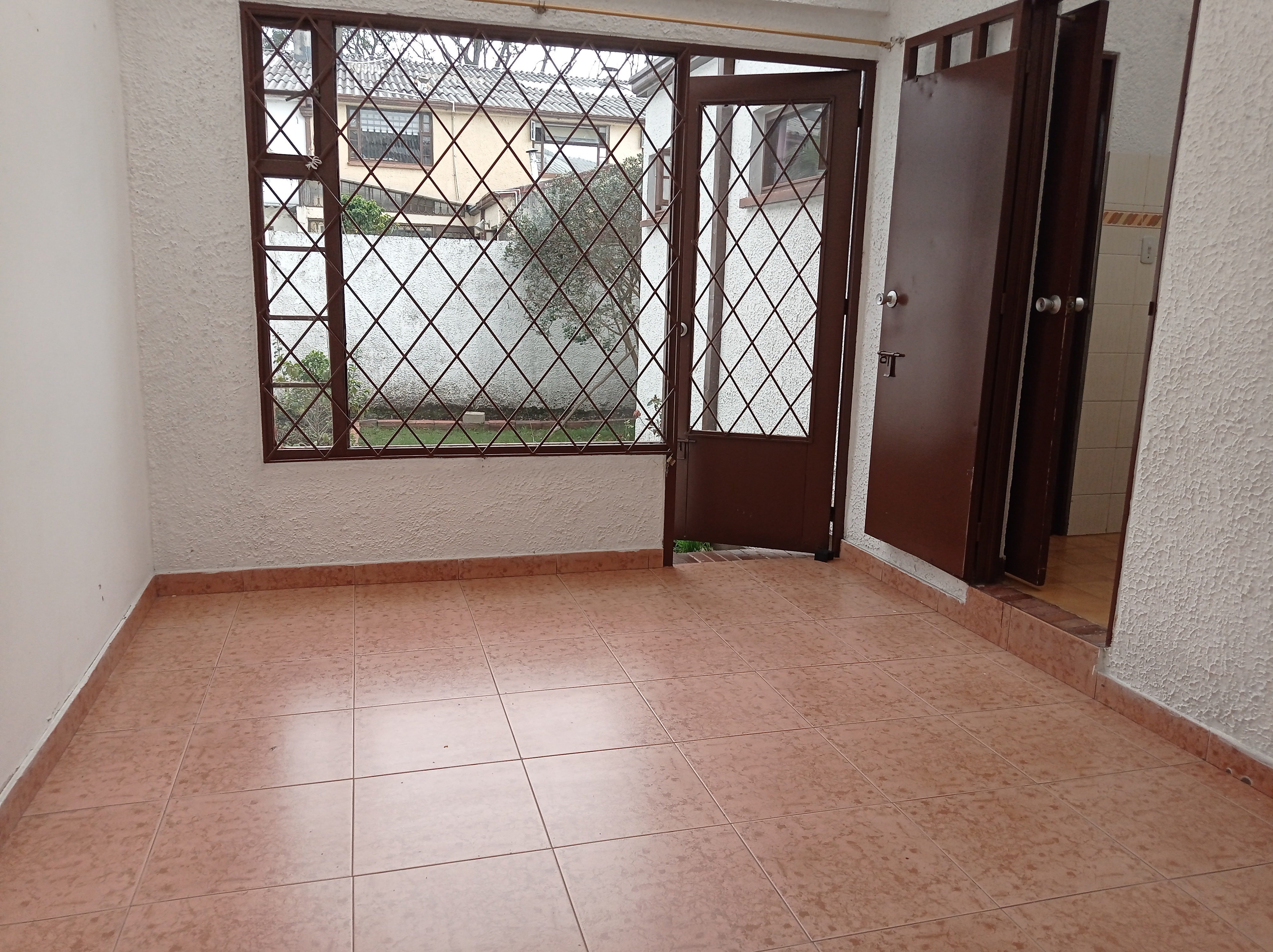 Casa en venta en Villa Magdala, Bogotá · foto 4 de 24