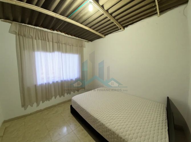 Casa de 2 alcobas en venta en Girardot, Girardot, 210 m² · foto 9 de 11