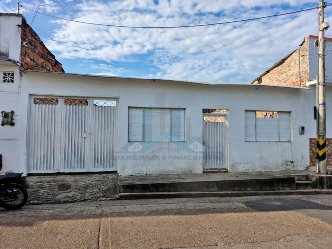 Casa de 2 alcobas en venta en Girardot, Girardot, 210 m² · foto 11 de 11