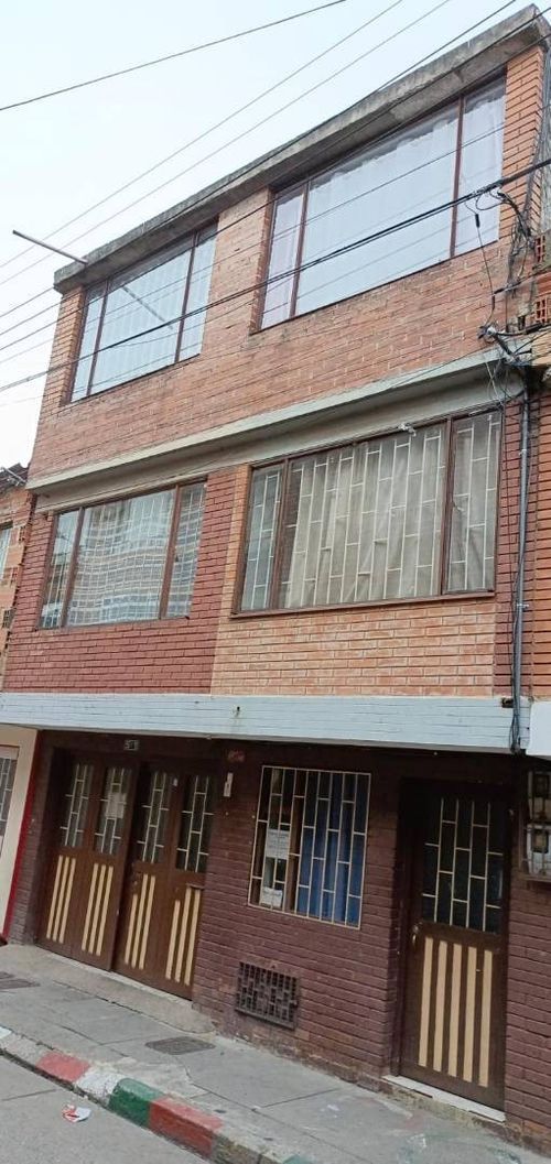 Casa de 5 alcobas en venta en Nueva Zelandia, Bogotá, 101 m² · foto 2 de 22