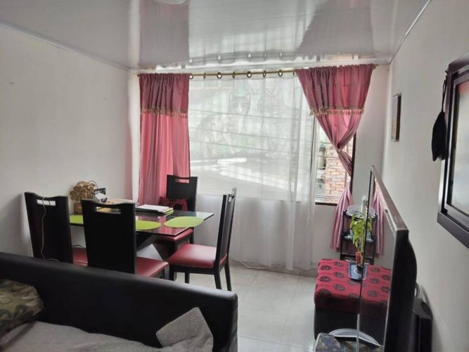 Casa de 5 alcobas en venta en Nueva Zelandia, Bogotá, 101 m² · foto 4 de 22