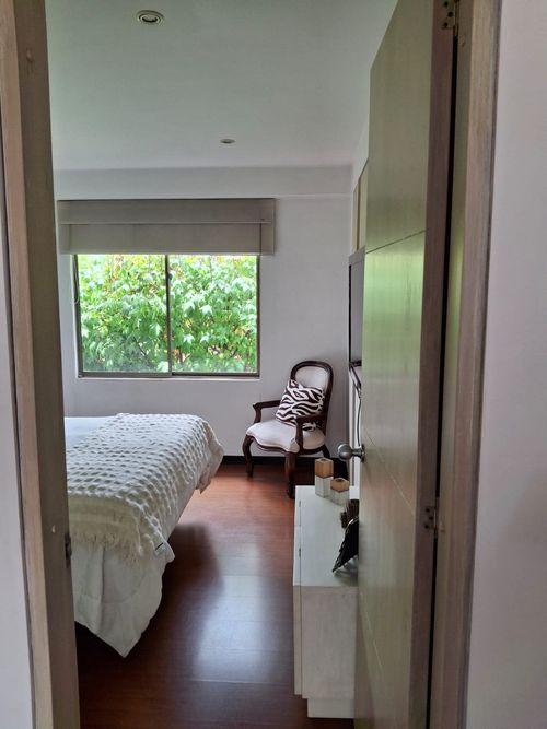 Casa de 3 alcobas en venta en Cota, 223 m² · foto 9 de 12