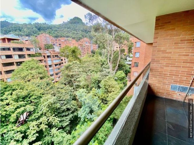 Apartamento en venta en Los Rosales, Bogotá · foto 8 de 23