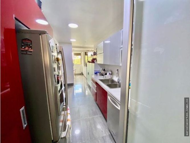 Apartamento en venta en Los Rosales, Bogotá · foto 7 de 23