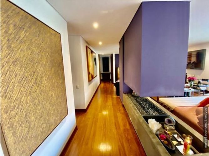 Apartamento en venta en Los Rosales, Bogotá · foto 6 de 23