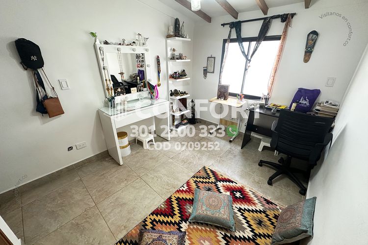 Casa de 4 alcobas en arriendo en Villas Del Vallejuelo, Envigado, 150 m² · foto 9 de 24