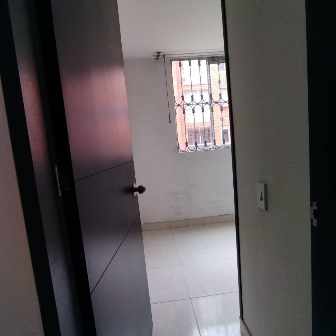 Apartamento en venta en Fontanar Del Río, Bogotá · foto 5 de 15
