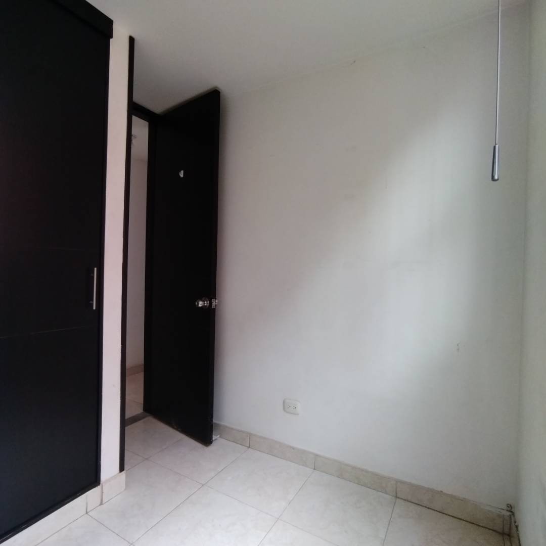 Apartamento en venta en Fontanar Del Río, Bogotá · foto 7 de 15