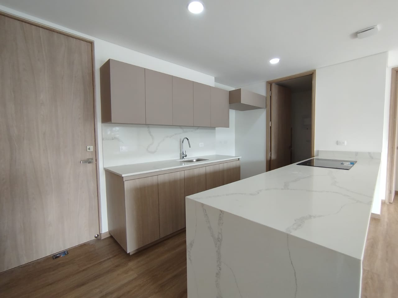 Apartamento en arriendo en Sajonia, Rionegro · foto 3 de 20