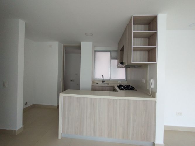 Apartamento de 3 alcobas en arriendo en El Castillo, Barranquilla, 85 m² · foto 5 de 19