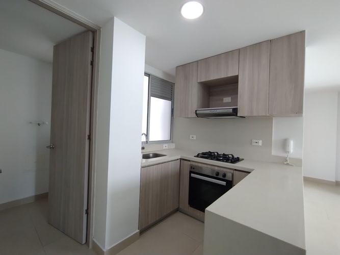 Apartamento de 3 alcobas en arriendo en El Castillo, Barranquilla, 85 m² · foto 6 de 19