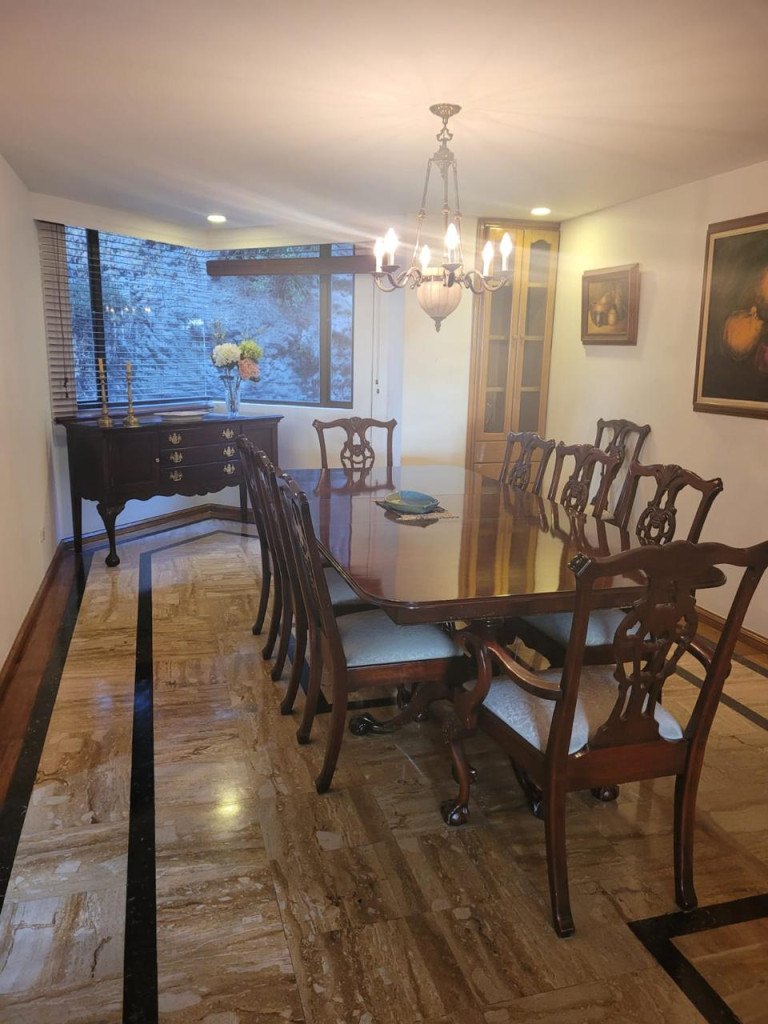 Apartamento en venta en Los Rosales, Bogotá · foto 2 de 20