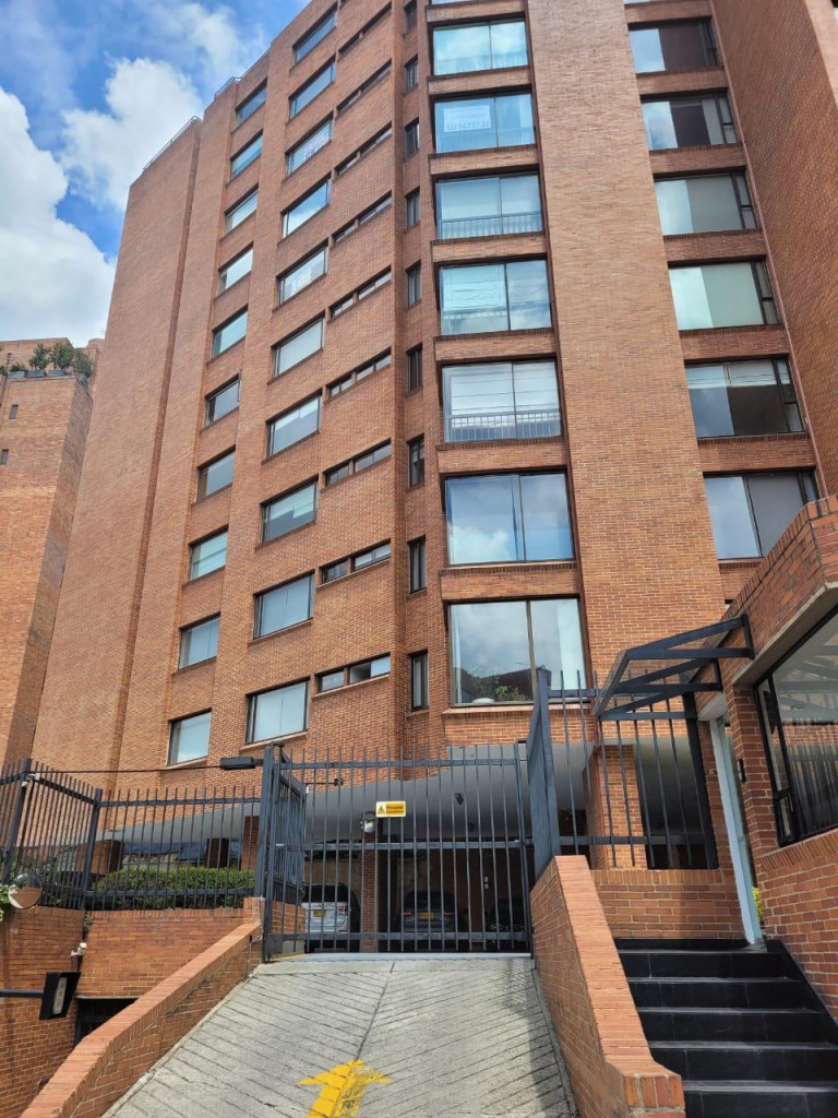 Apartamento en venta en Los Rosales, Bogotá · foto 20 de 20