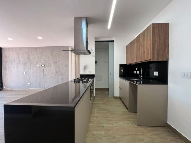 Apartamento de 2 alcobas en arriendo en Chipre, Rionegro, 77 m² · foto 6 de 13