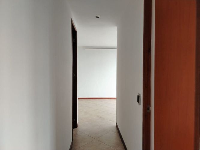 Apartamento de 3 alcobas en arriendo en La Florida, Medellín, 75 m² · foto 6 de 17
