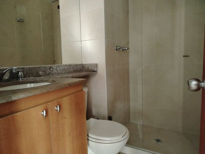 Apartamento de 3 alcobas en arriendo en La Florida, Medellín, 75 m² · foto 13 de 17
