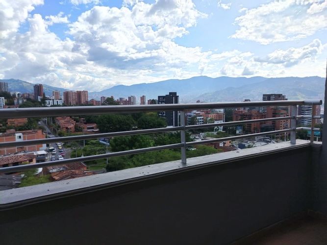 Apartamento de 3 alcobas en arriendo en La Florida, Medellín, 75 m² · foto 17 de 17