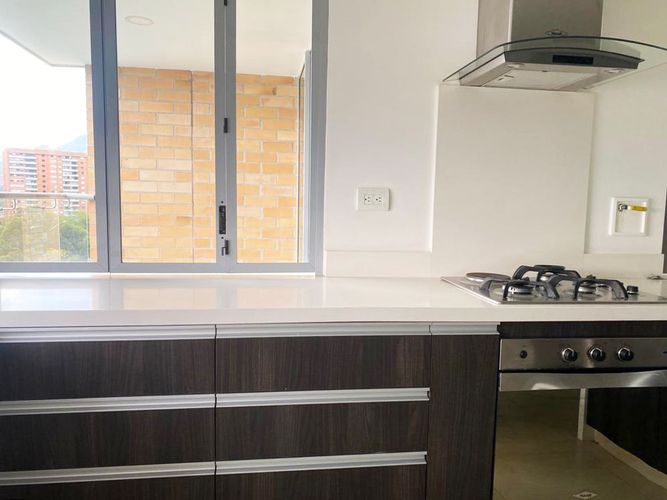 Apartamento de 2 alcobas en venta en Escobero, Envigado, 120 m² · foto 7 de 20