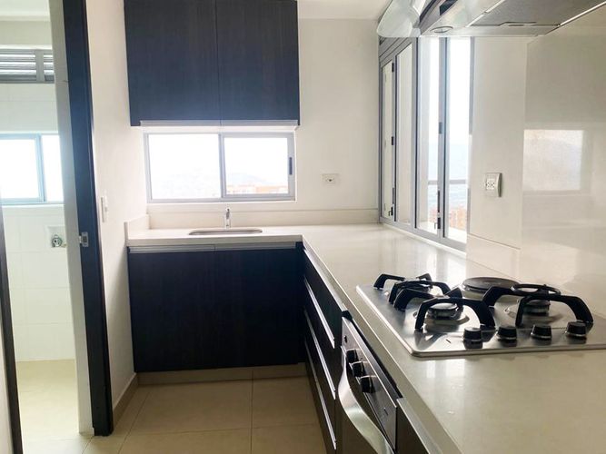 Apartamento de 2 alcobas en venta en Escobero, Envigado, 120 m² · foto 8 de 20