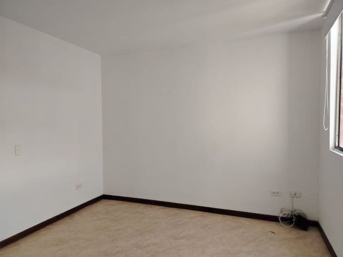 Apartamento de 3 alcobas en arriendo en La Florida, Medellín, 80 m² · foto 10 de 22
