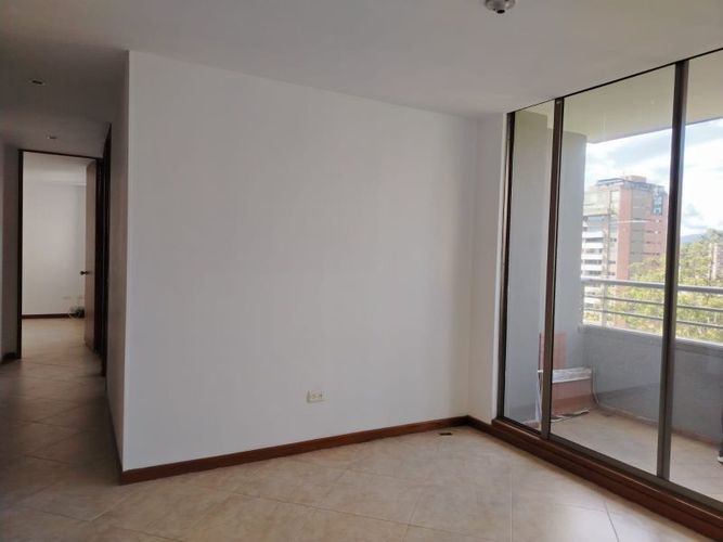 Apartamento de 3 alcobas en arriendo en La Florida, Medellín, 80 m² · foto 17 de 22