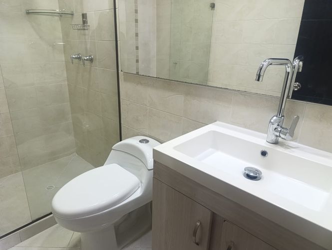Apartamento de 1 alcoba en arriendo en El Poblado, Medellín, 61 m² · foto 10 de 11