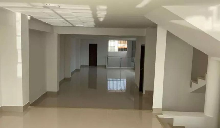 Local en arriendo en Maraya, Pereira, 250 m² · foto 3 de 4